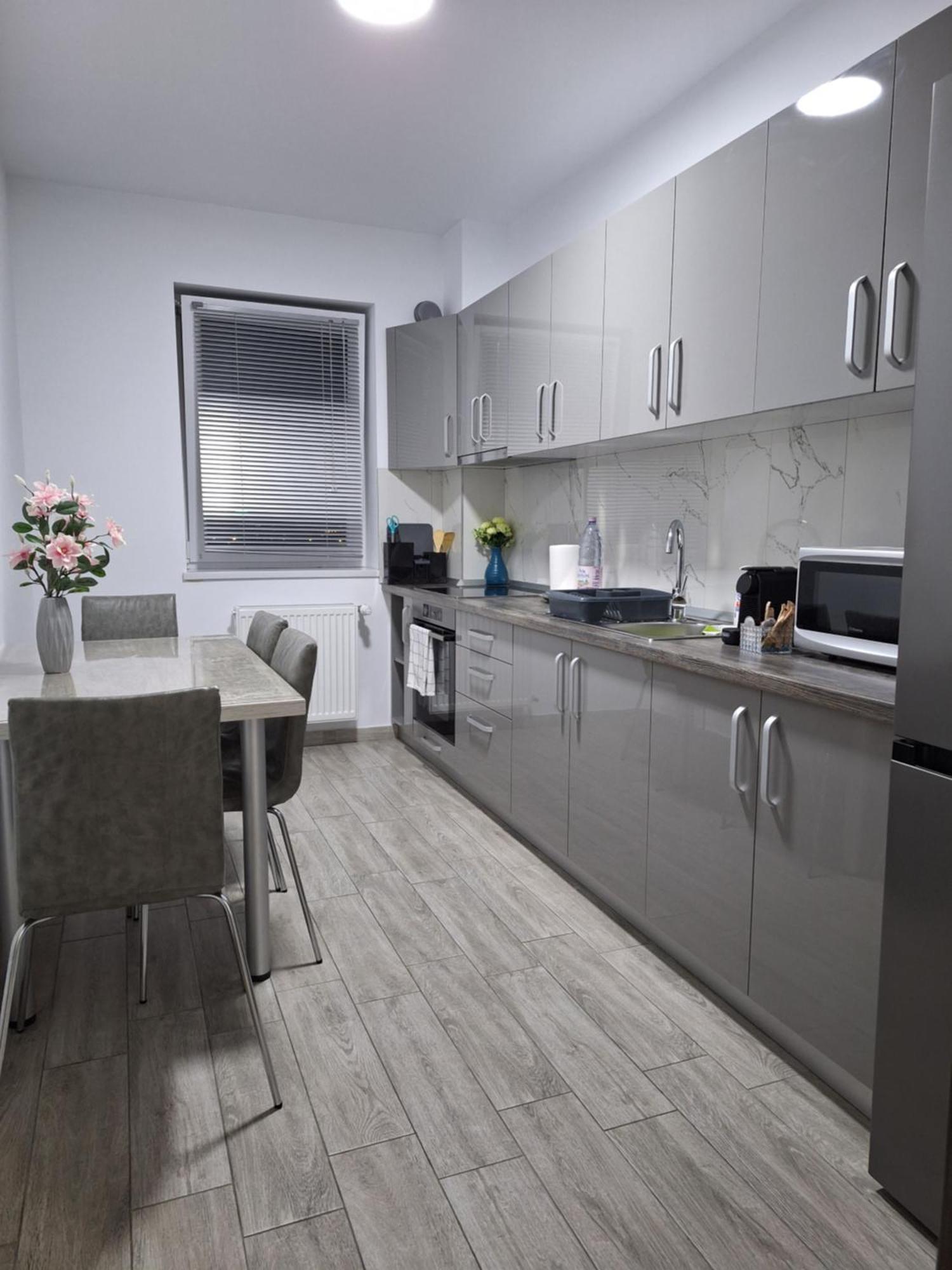 Apartament Peace House Oradea Zewnętrze zdjęcie